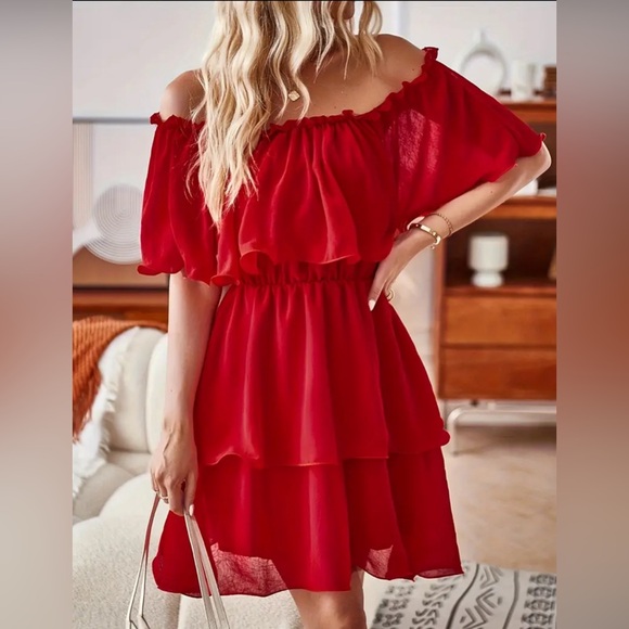 Red dressy sexy off the shoulder dress size XXL 14 flowy date night - Picture 1 of 3
